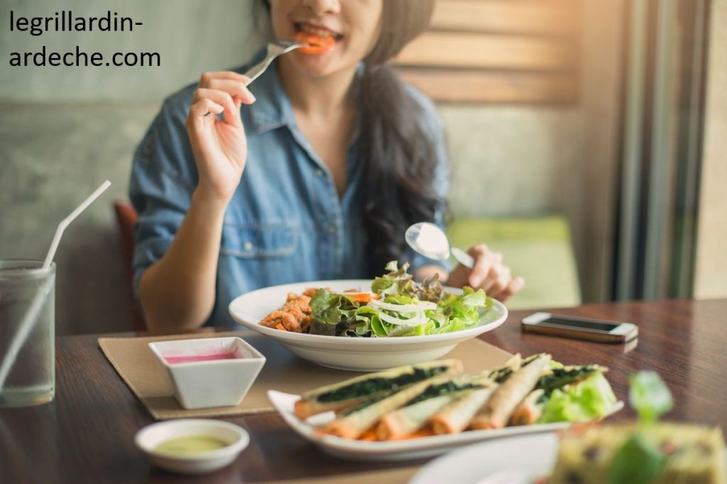 Makan Bukan Sekadar Kenyang