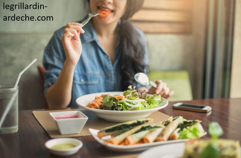 Makan Bukan Sekadar Kenyang
